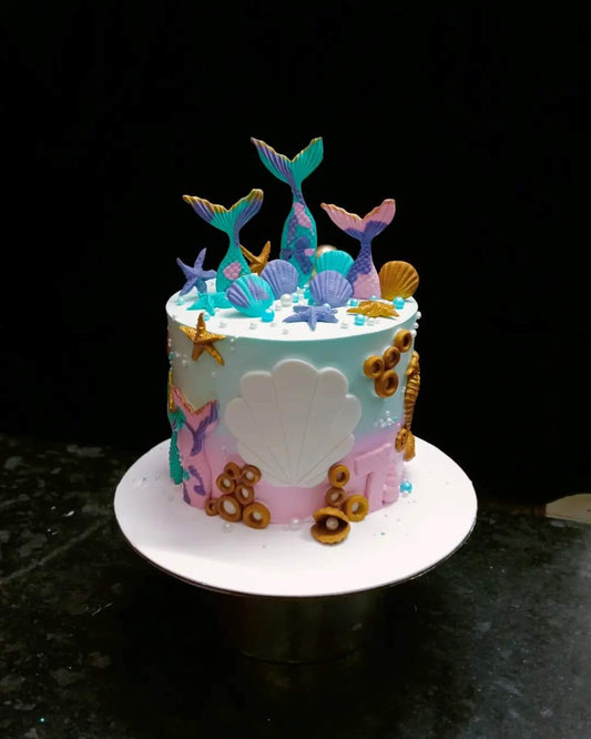 aquarium theme cake